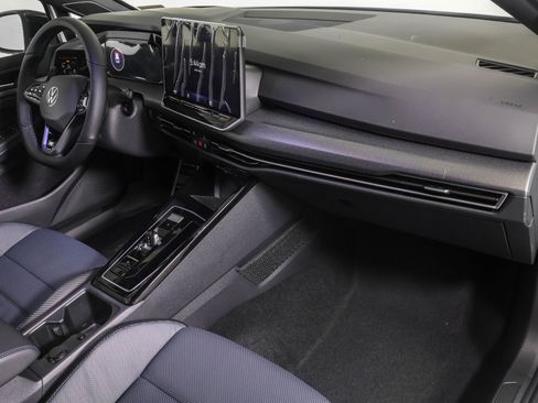 New 2026 Volkswagen Golf AWD/4WD image 43