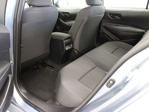 Used 2025 Toyota Corolla LE FWD image 24