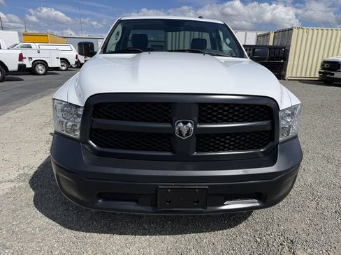 Used 2018 RAM 1500 Express RWD image 3