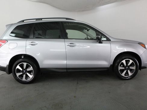 Used 2018 Subaru Forester 2.5i Premium AWD/4WD image 5