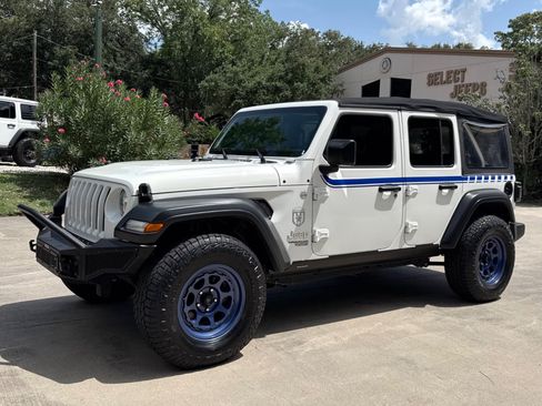 Used 2018 Jeep Wrangler Unlimited Sport AWD/4WD image 6