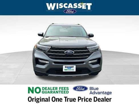 Certified 2023 Ford Explorer XLT w/ Equipment Group 202A image 9