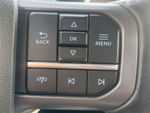 Used 2021 Ford F150 Lariat w/ Equipment Group 502A High image 19