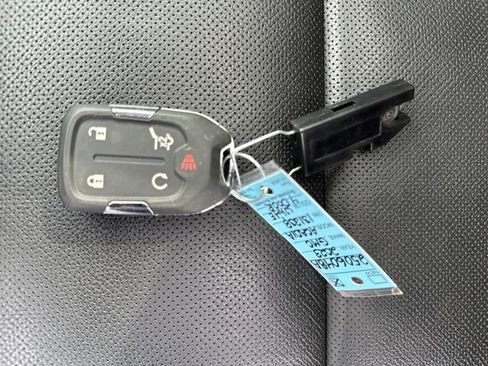 Used 2023 GMC Acadia AT4 w/ Preferred Package image 35