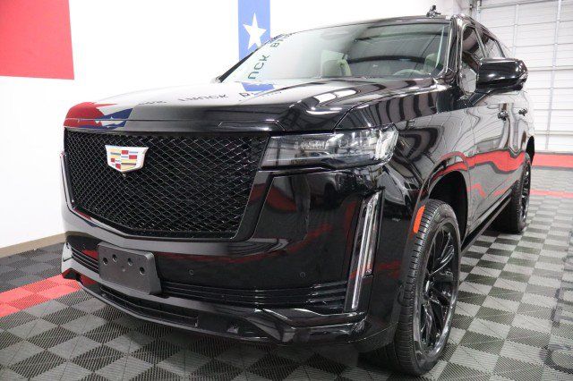 Used 2021 Cadillac Escalade Sport Platinum RWD image 3