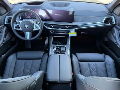 New 2026 BMW X5 sDrive40i image 25