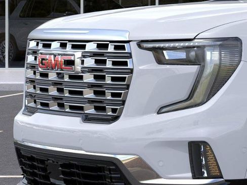 New 2026 GMC Acadia Denali w/ Super Cruise Package AWD/4WD image 13