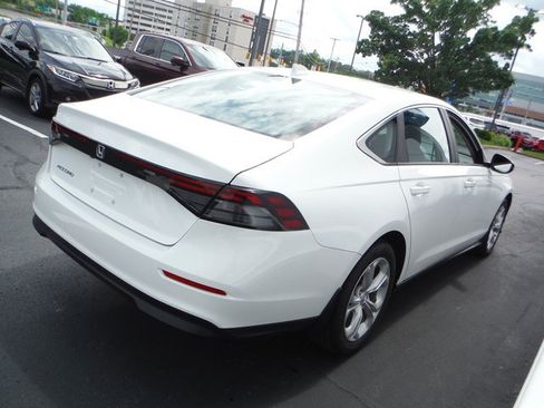 Used 2023 Honda Accord LX image 6