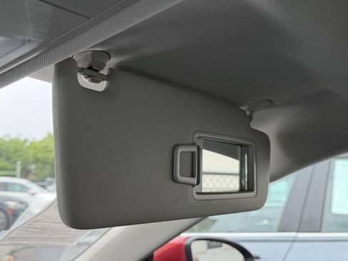 Certified 2023 Volkswagen Jetta SE FWD image 34