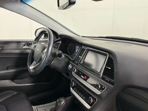 Used 2018 Hyundai Sonata Limited w/ Limited Ultimate Package 03 image 34