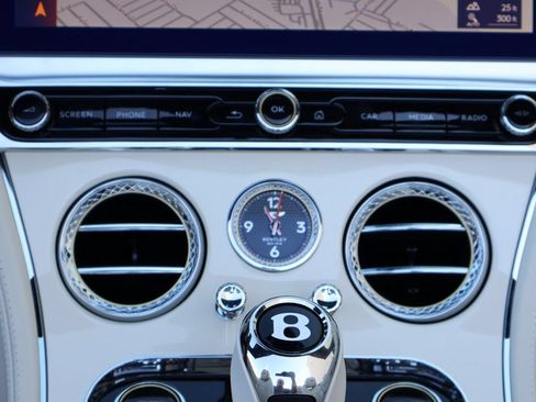 Used 2026 Bentley Continental GTC AWD/4WD image 31
