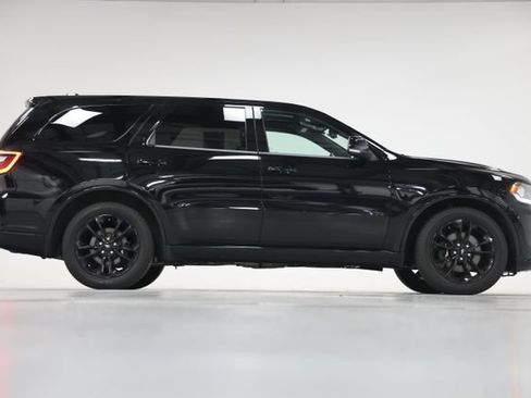 Used 2020 Dodge Durango R/T w/ Technology Group AWD/4WD image 18
