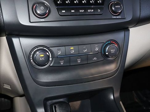 Used 2016 Nissan Sentra S FWD image 18