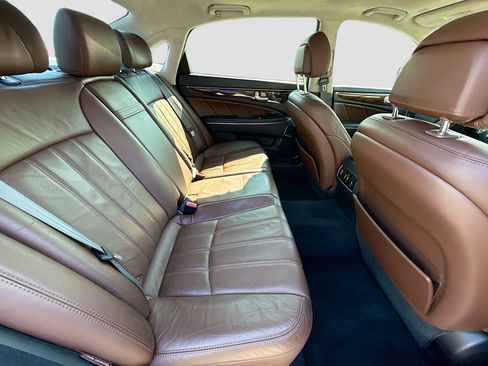 Used 2011 Hyundai Equus Signature image 28