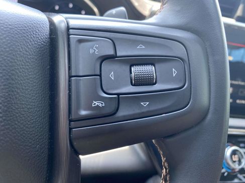 Used 2023 GMC Sierra 1500 AT4 w/ Technology Package AWD/4WD image 22