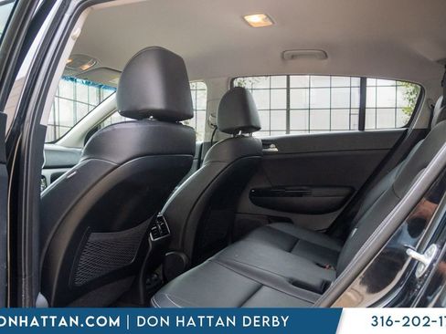 Used 2021 Kia Sportage EX FWD image 21