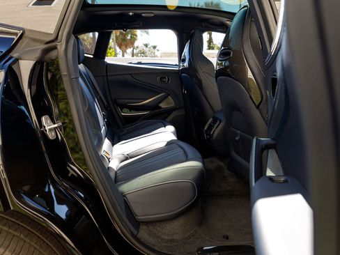 Used 2025 Aston Martin DBX 707 image 62