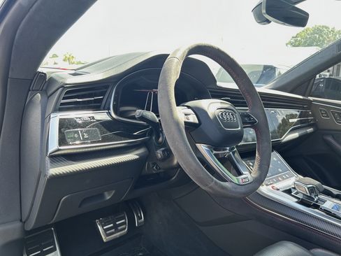 Used 2023 Audi RS Q8 AWD/4WD image 8