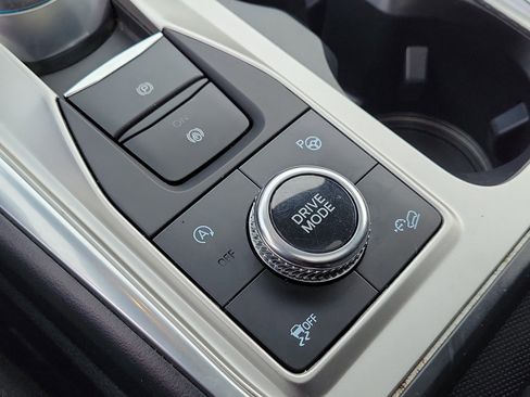 Used 2020 Ford Explorer ST w/ ST Street Pack image 31