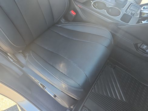 Used 2023 Acura MDX SH-AWD w/ Technology Package image 10