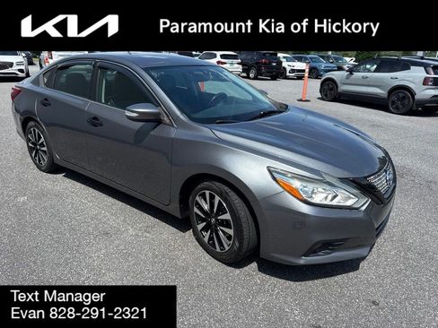Used 2018 Nissan Altima 2.5 SL FWD image 3