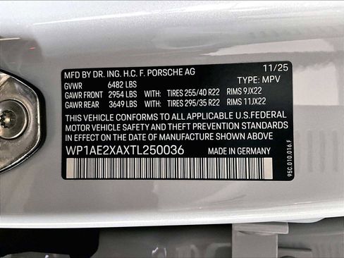 New 2026 Porsche Macan GTS Electric image 32