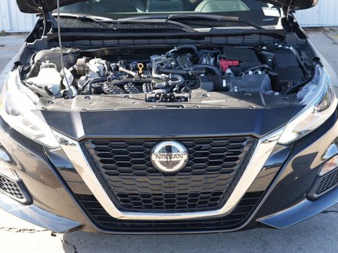 Used 2021 Nissan Altima 2.5 SR image 7