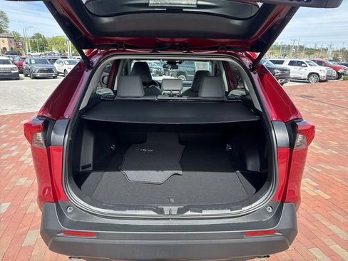 Used 2025 Toyota RAV4 XLE Premium FWD image 28