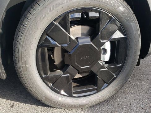 New 2026 Kia Sportage X-Line w/ X-Line Technology Package image 6