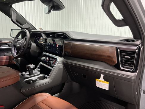 New 2026 GMC Sierra 1500 Denali Ultimate image 28