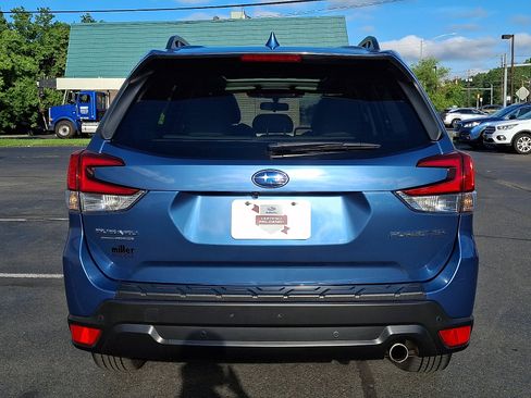 Certified 2023 Subaru Forester Limited AWD/4WD image 5