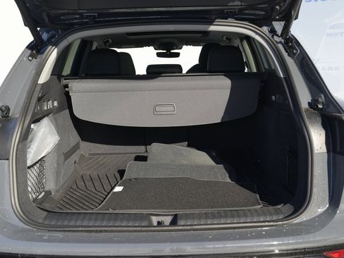 Used 2025 Audi Q6 e-tron Premium Plus w/ Premium Plus image 15