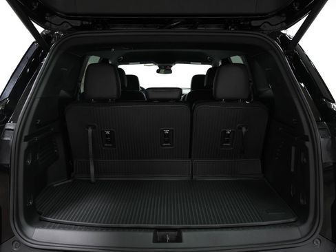 New 2026 Buick Enclave Preferred w/ LPO, Floor Liner Package image 13