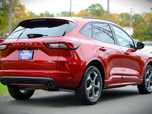 Used 2023 Ford Escape ST-Line w/ Tech Pack #1 image 5