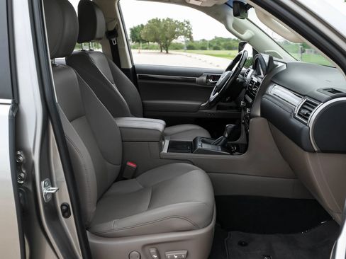Used 2022 Lexus GX 460 Premium AWD/4WD image 32