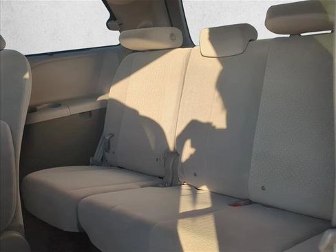 Certified 2020 Toyota Sienna LE FWD image 22