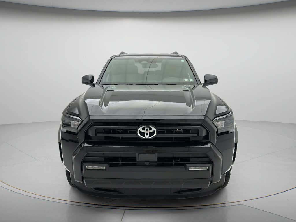 Used 2025 Toyota 4Runner SR5 AWD/4WD image 2