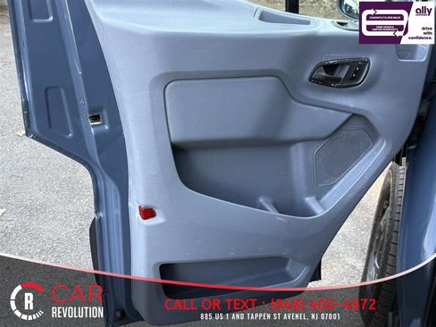 Used 2019 Ford Transit 250 148 High Roof Extended RWD image 21