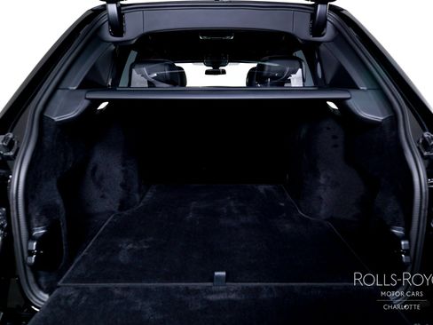 Used 2026 Rolls-Royce Cullinan AWD/4WD image 24