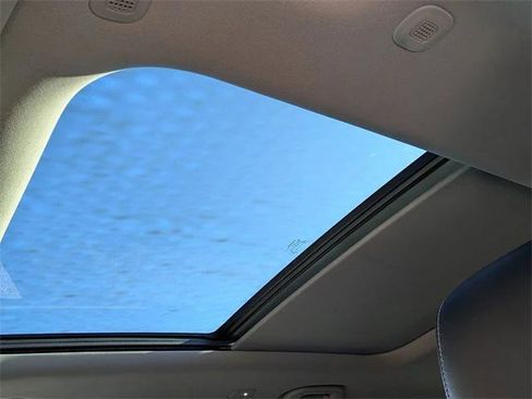 Certified 2022 Jeep Grand Cherokee L Limited image 29