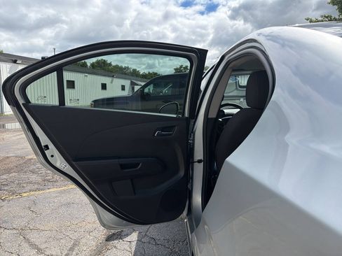 Used 2015 Chevrolet Sonic LT FWD image 24