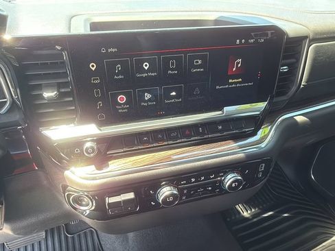 Used 2025 GMC Sierra 1500 Elevation AWD/4WD image 14