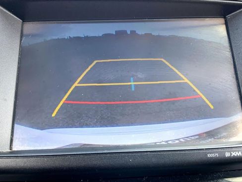Used 2018 Toyota RAV4 XLE FWD image 26