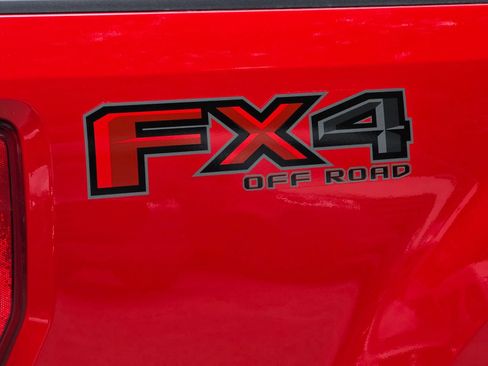 Used 2021 Ford F250 Lariat w/ Lariat Value Package AWD/4WD image 40