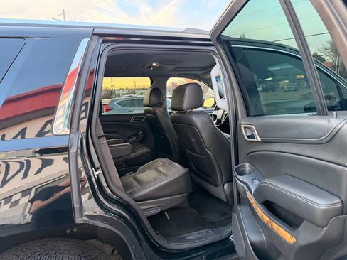 Used 2015 GMC Yukon Denali w/ Premium Package AWD/4WD image 33