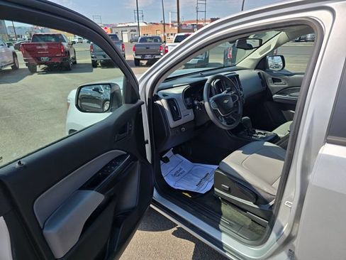 Used 2016 Chevrolet Colorado W/T w/ WT Convenience Package RWD image 19