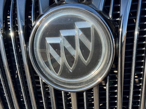 Used 2014 Buick LaCrosse Premium w/ Driver Confidence Package image 8