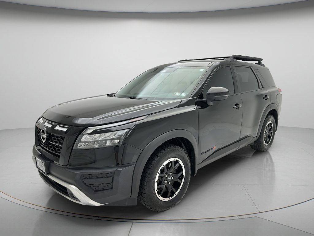 Used 2024 Nissan Pathfinder Rock Creek AWD/4WD image 3
