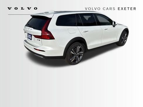 New 2026 Volvo V60 B5 Cross Country Plus w/ Protection Package Premier image 4