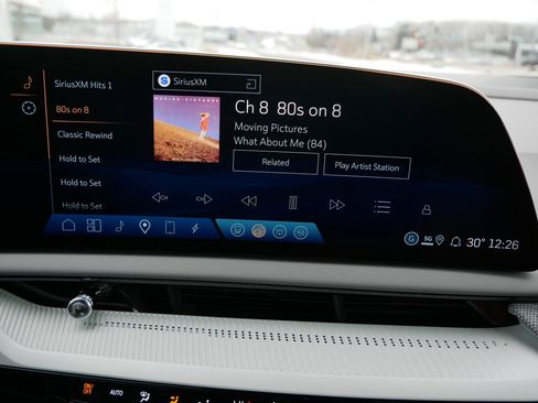 New 2026 Cadillac Optiq Luxury 2 image 20